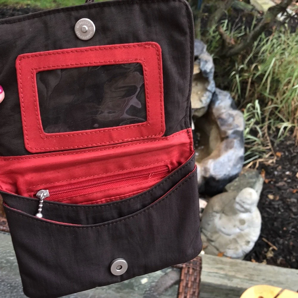 Mini Crossbody - Picture 4 of 7